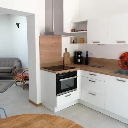 Chevrefeuille Appartement Meuble Πανσιόν